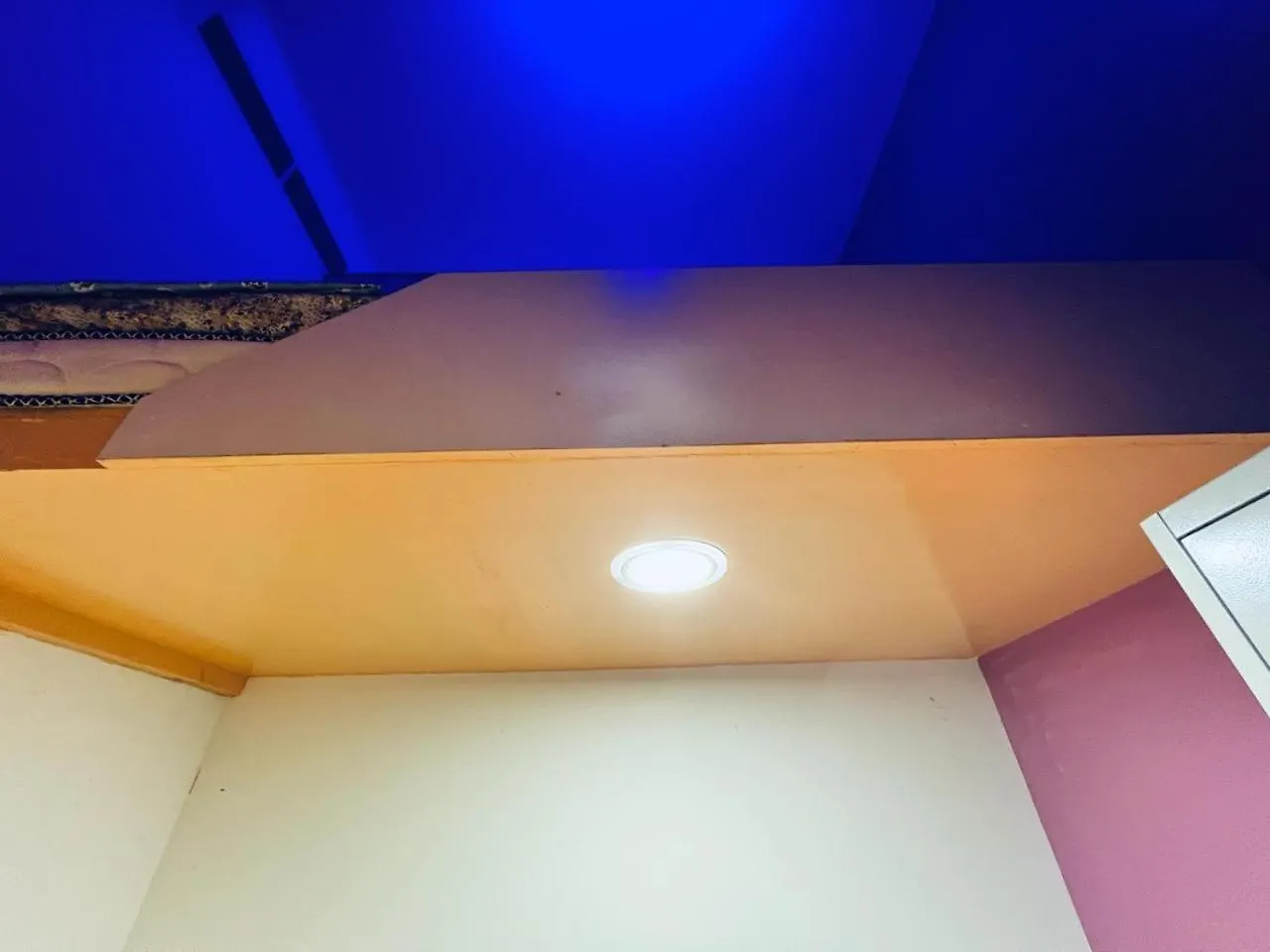 Moon Backpackers Burjman Exit 2, Family Partitions, Loft Partitions, Apartment Dubai Homestay