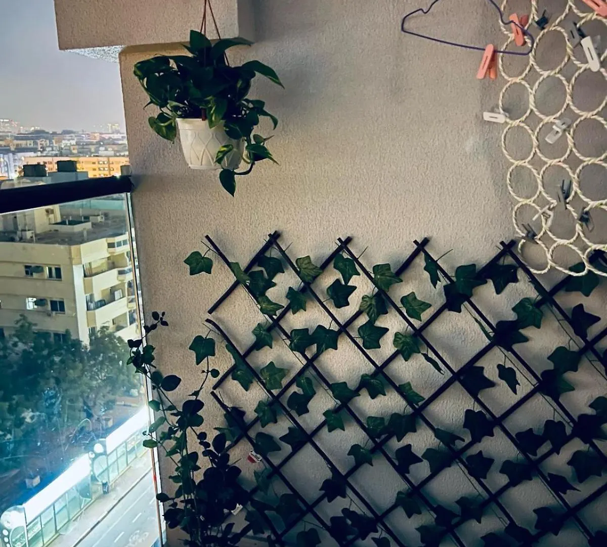 Moon Backpackers Burjman Exit 2, Family Partitions, Loft Partitions, Apartment Dubai Homestay